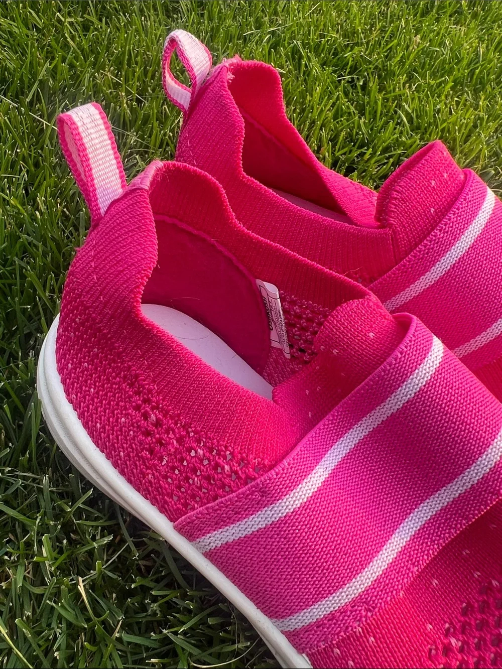 OshKosh B'gosh Bright Pink Slip-On Knit Water Shoes